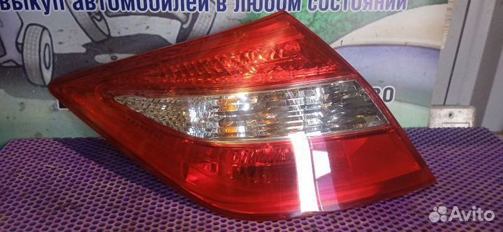 Фонарь задний левый Honda Crosstour