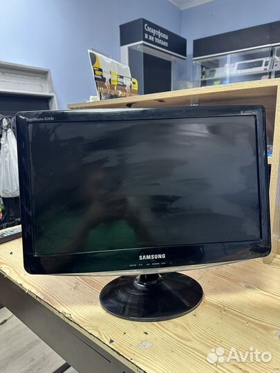 Монитор Samsung SyncMaster B2030N