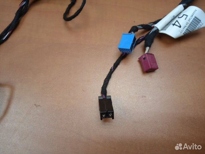 Проводка (коса) двери передняя левая Mercedes-Benz