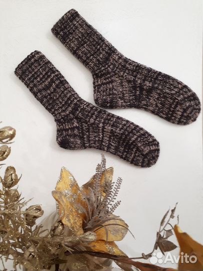 Вязанные носки ручной работы