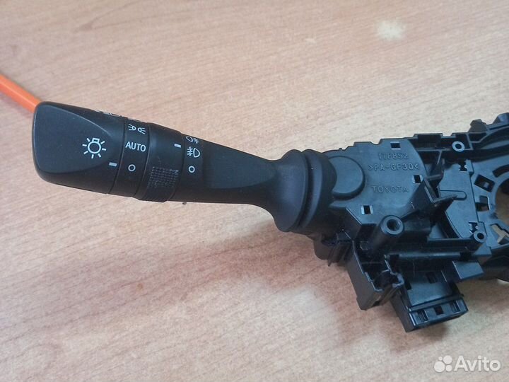 Переключатели Тойота Камри 50