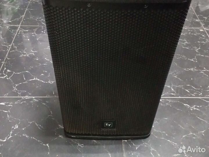 Активная акустика Electro-Voice ELF 112P