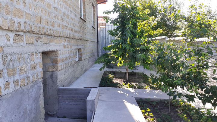 Дом 220 м² на участке 7,3 сот.