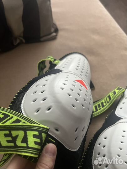 Dainese Action Evo Защита колен и голеней