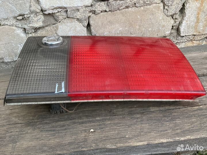 Задний правый фонарь ауди 100 с4