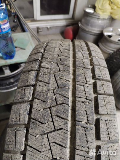 Formula Ice FR 225/65 R17