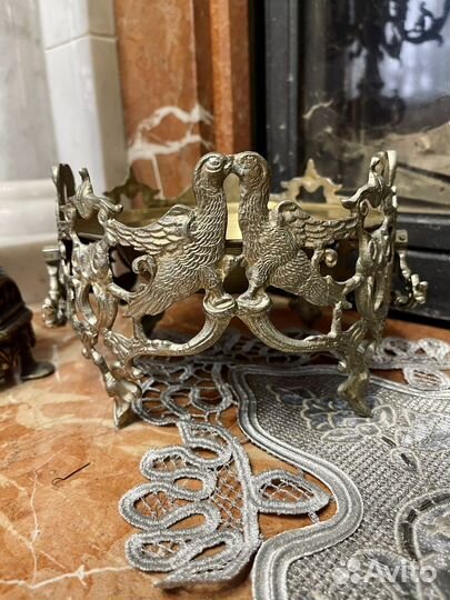 Редкая антикварная ваза-фруктовница латунь