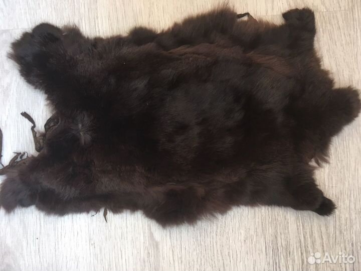 Шкурки кролика темно-коричневые