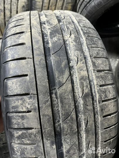 Nokian Tyres Hakka Black SUV 255/50 R19 107W