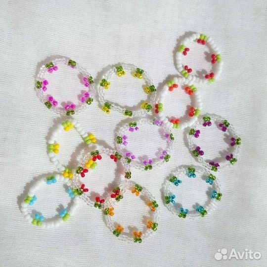 Кольцо из бисера