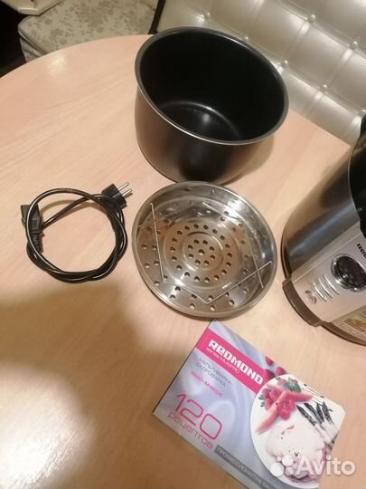 Мультиварка- скороварка Redmond