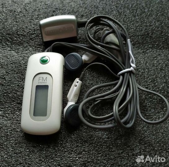 SonyEricsson FM Radio HandFree HPR-20/HPM-70