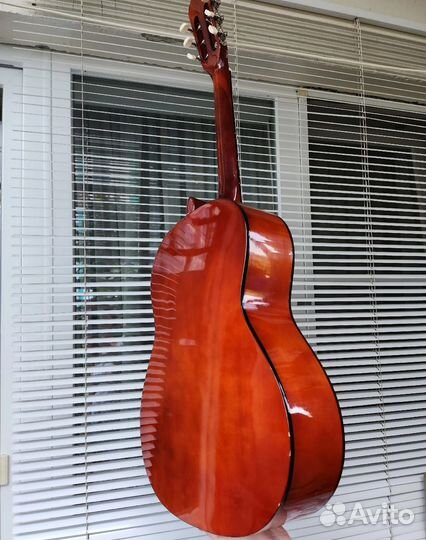 Классическая гитара