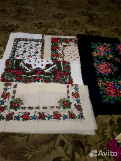 Платки шерстяные новые