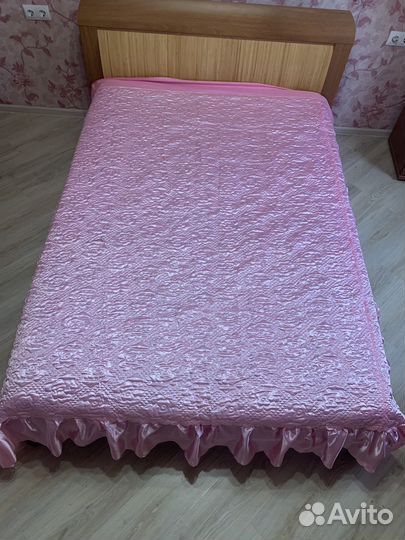 Покрывало на 2х спальную кровать