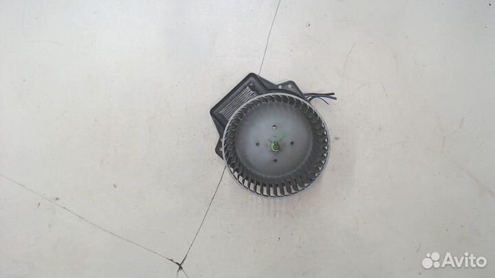 Двигатель отопителя Nissan Elgrand, 1998