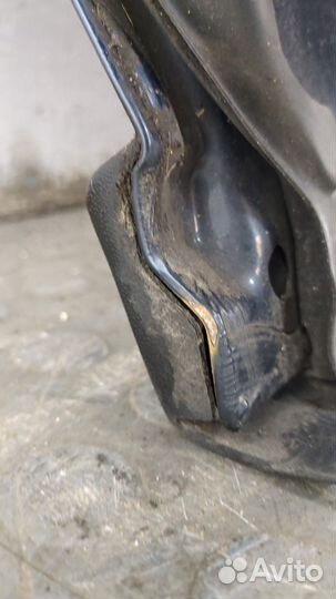 Дверь левая задняя Volkswagen Passat 5