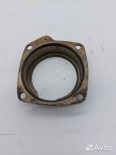 Корпус переднего подшипника коленвала на мотоцикл