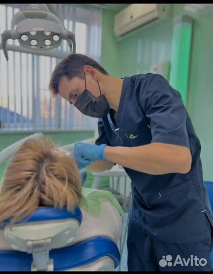 Гигиенист Асиситент стоматолога