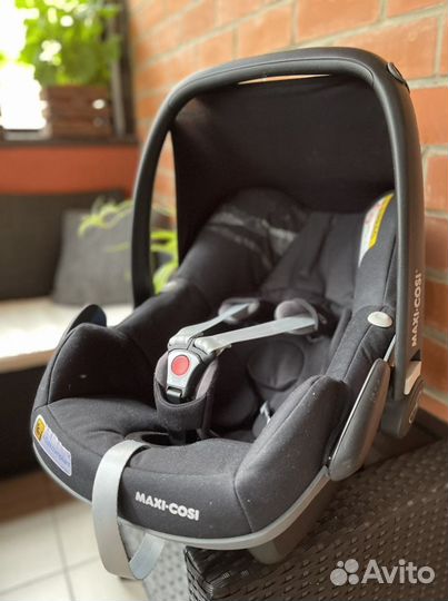 Автокресло Maxi-cosi Pebble Pro i-Size
