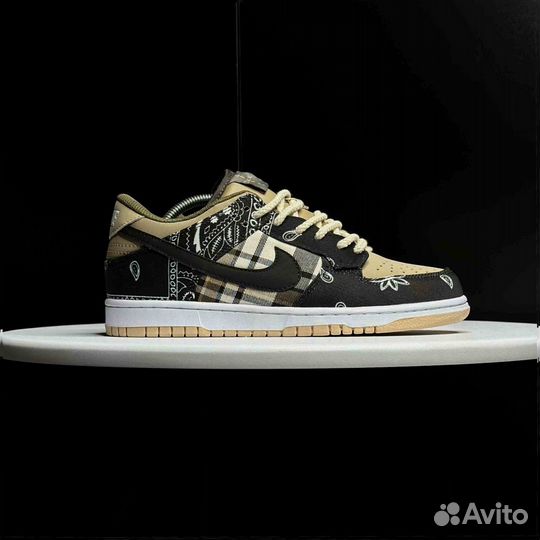 Кроссовки Travis Scott x Nike Dunk SB Low Cactus Jack