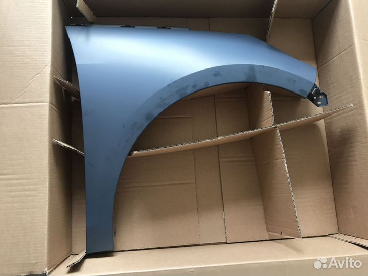 Крыло переднее правое BMW i3 i01 51647375894