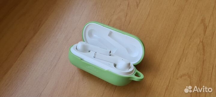 Силиконовый чехол для наушников Huawei