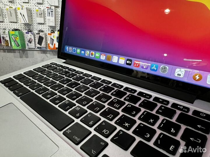 MacBook Pro 13 Retina 2013 (i5/4/128) идеал