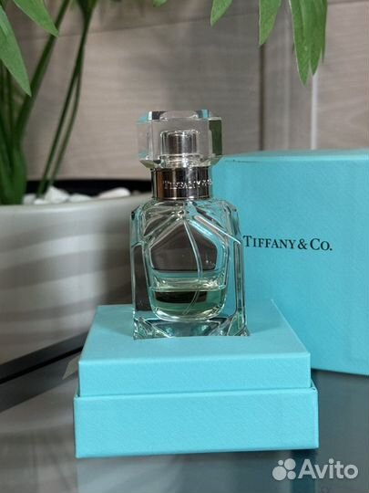 Парфюмерная вода Tiffany&CO intense