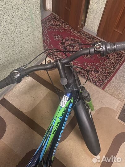 Велосипед Stinger Highlander 100V