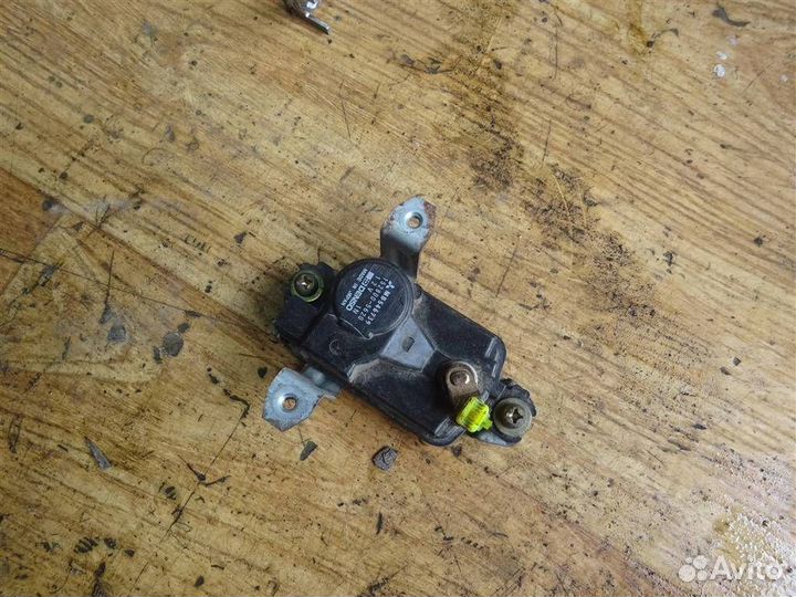 Ручка двери задней наружная левая Mitsubishi Char