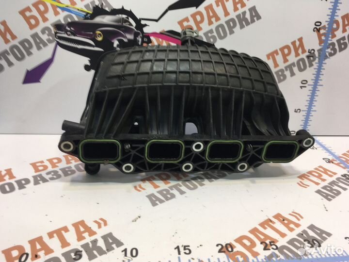 Фольксваген Тигуан Впускной коллектор