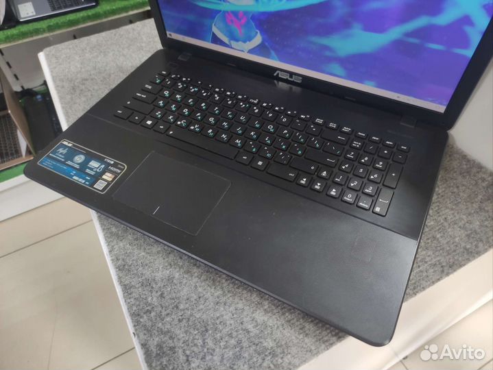 Asus i5-5200U 240GB SSD GT940M 2GB