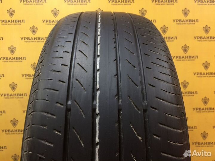 Yokohama BluEarth E75 215/60 R16 95V