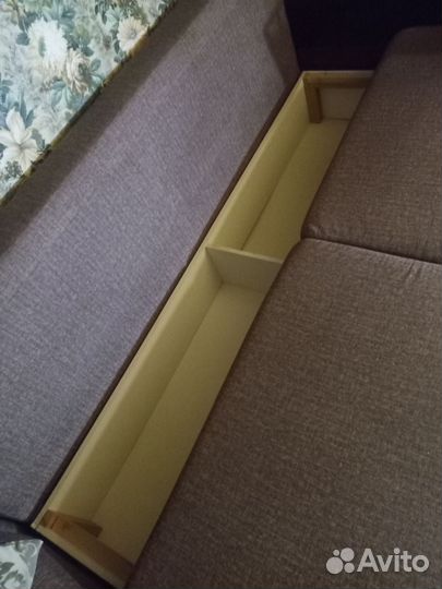 Большой угловой диван