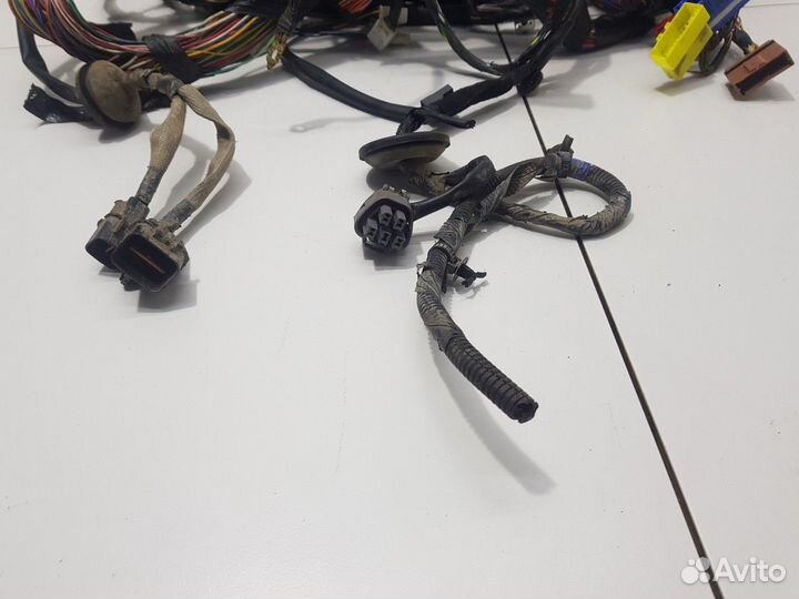 Электропроводка салонная (Hyundai Santa Fe II)