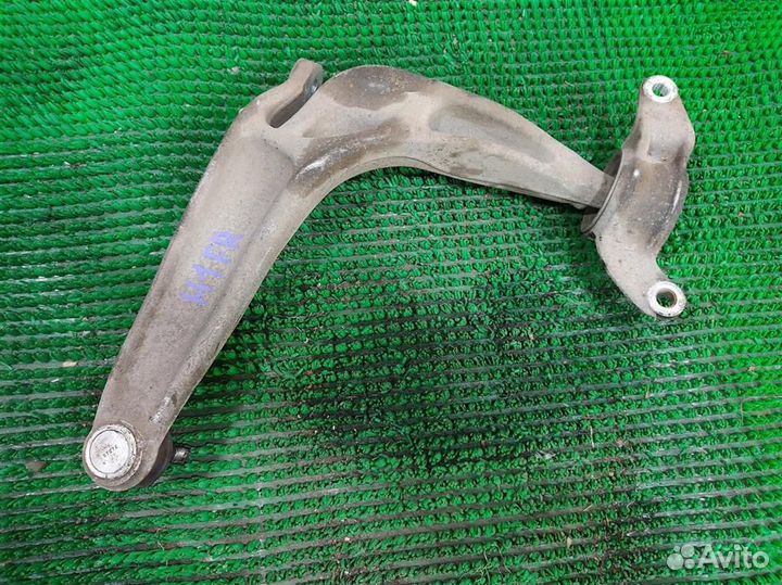 Рычаг передний правый нижний Honda Civic 5D (FN)