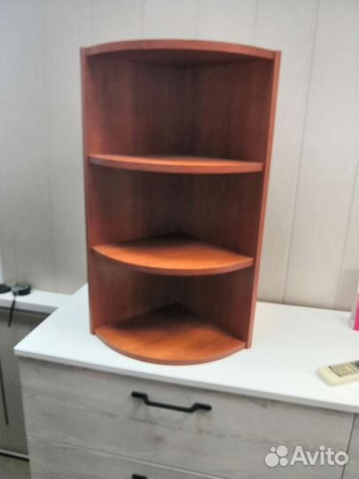 Угловая полка настенная