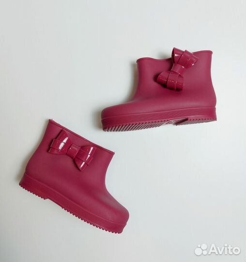 Резиновые полусапожки