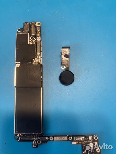 Материнская плата для Айфон SE 2020