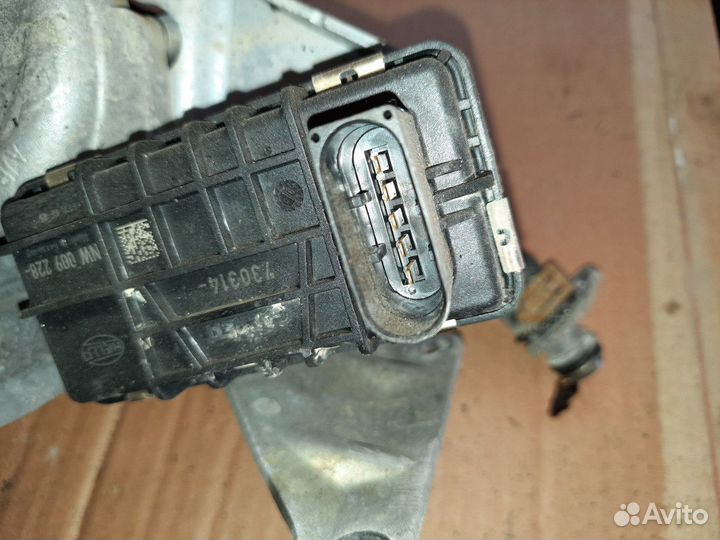 Турбина левая Mercedes-Benz M-Класс W166 2013