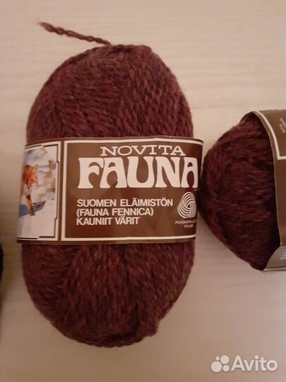 Шерсть в мотках