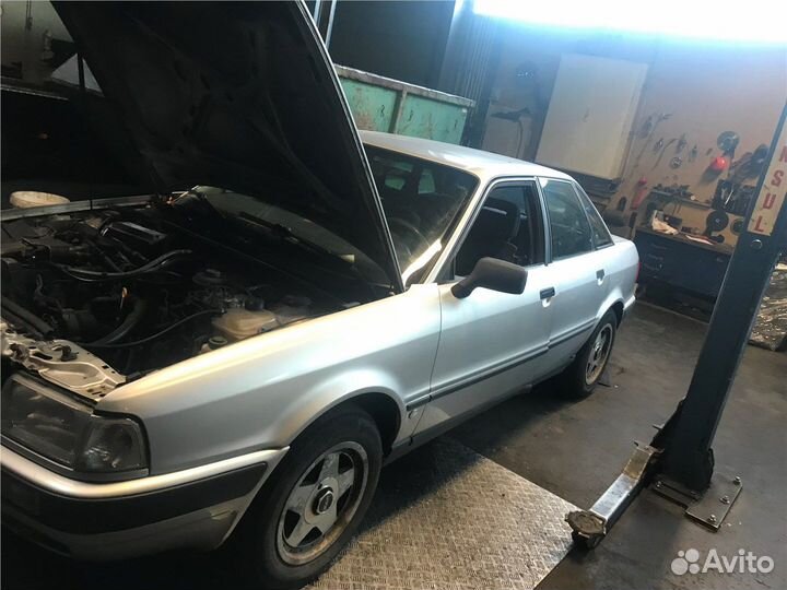Разбор на запчасти Audi 80 (B4) 1991-1994