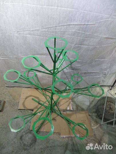 Подставка под цветы пирамида