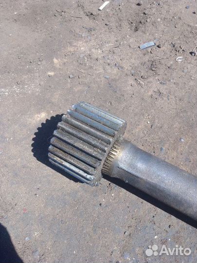 Полуось моста. Погрузчик To-30 Д-243 1986