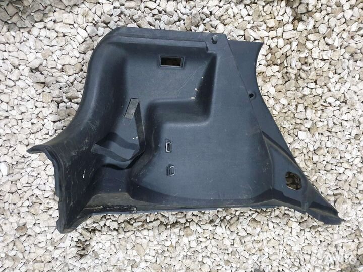 Обшивка багажника левая Рио 3