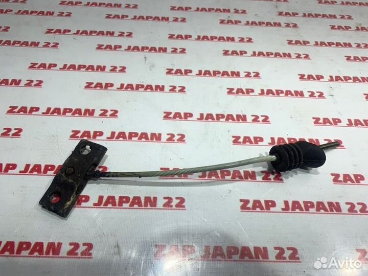 Трос ручника Mitsubishi Challenger K96 6G72 1996