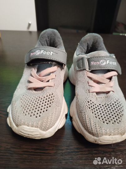 Кроссовки размер 29