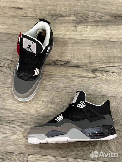 Nike Air jordan 4