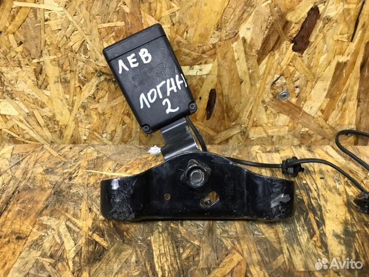 Замок ремня безопасности передний левый Renault